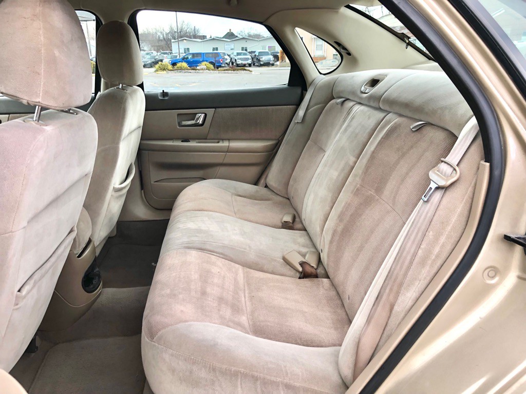 2001 Ford Taurus Image 6