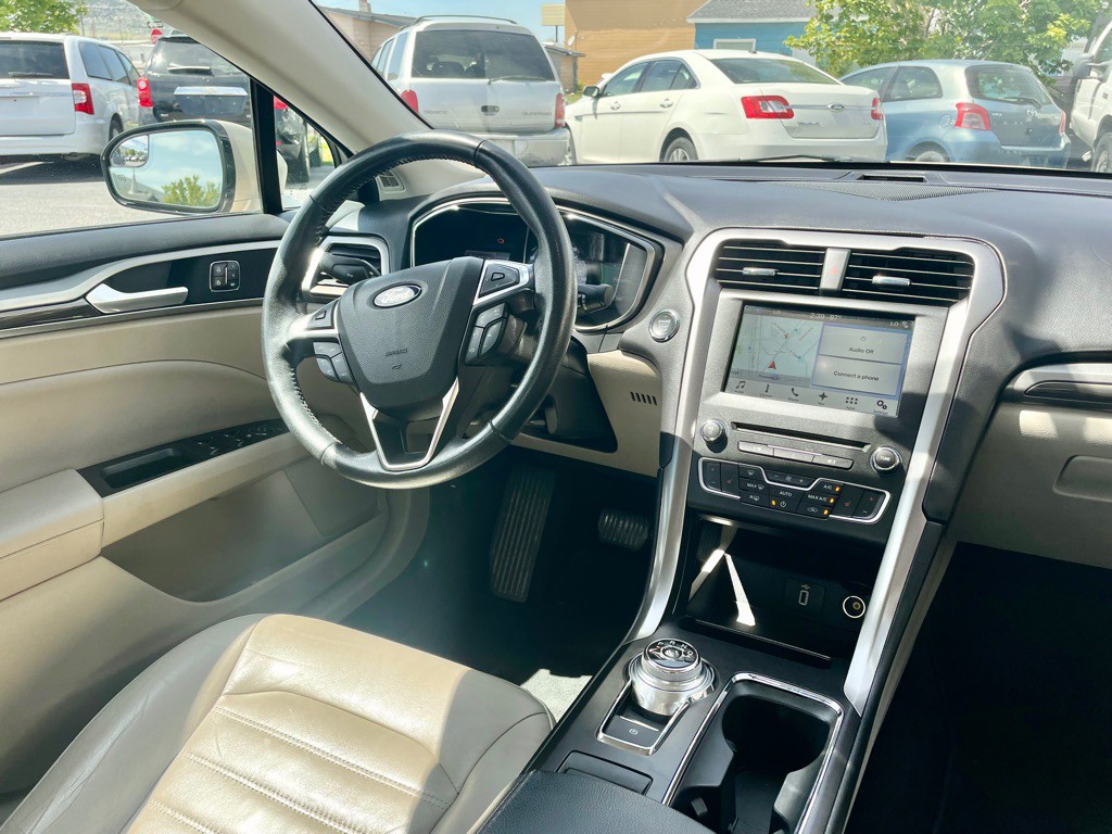 2017 Ford Fusion Image 8