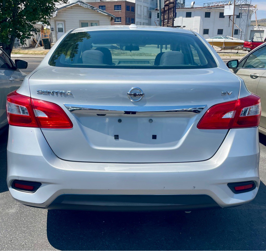 2017 Nissan Sentra Image 4