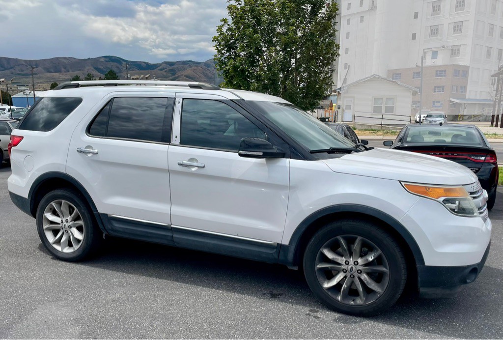 2014 Ford Explorer Image 3