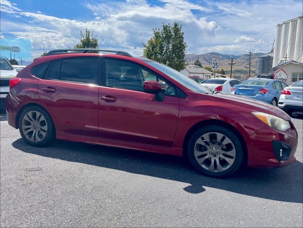 2014 Subaru Impreza Image 2