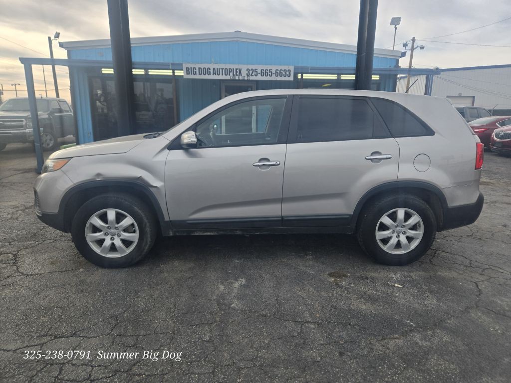 2012 Kia Sorento Image 2