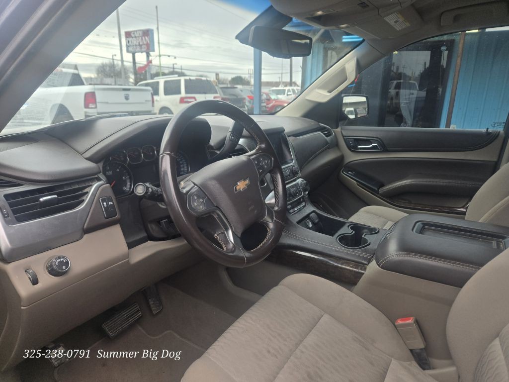2019 Chevrolet Suburban Image 7