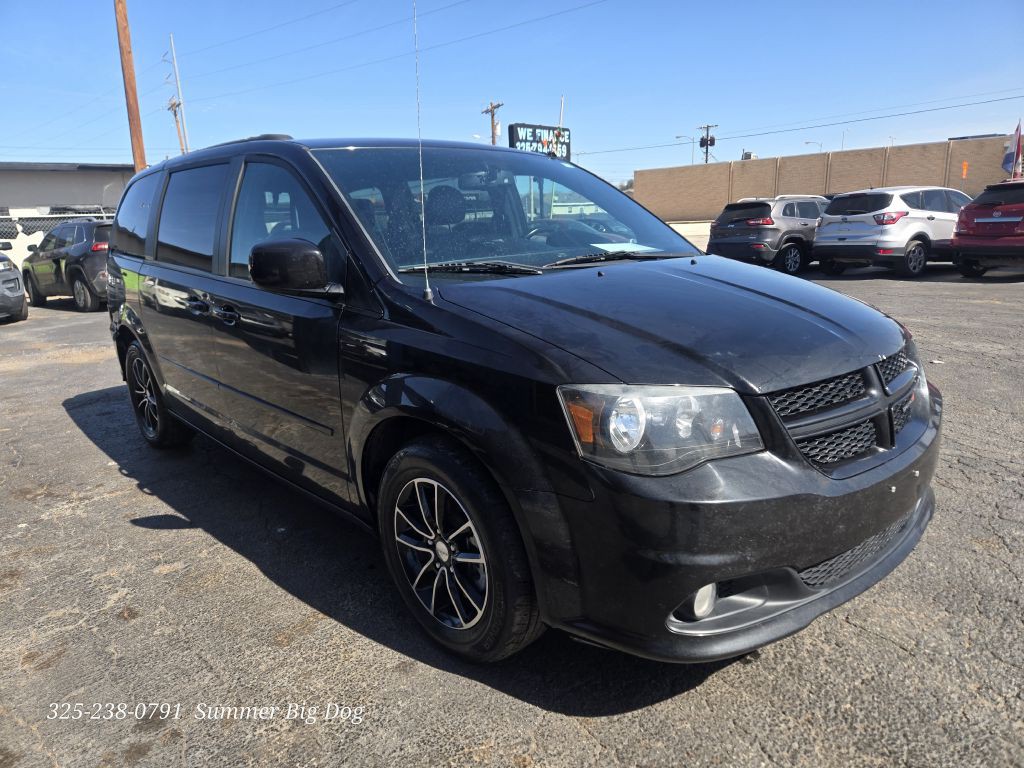 2017 Dodge Grand Caravan Image 4