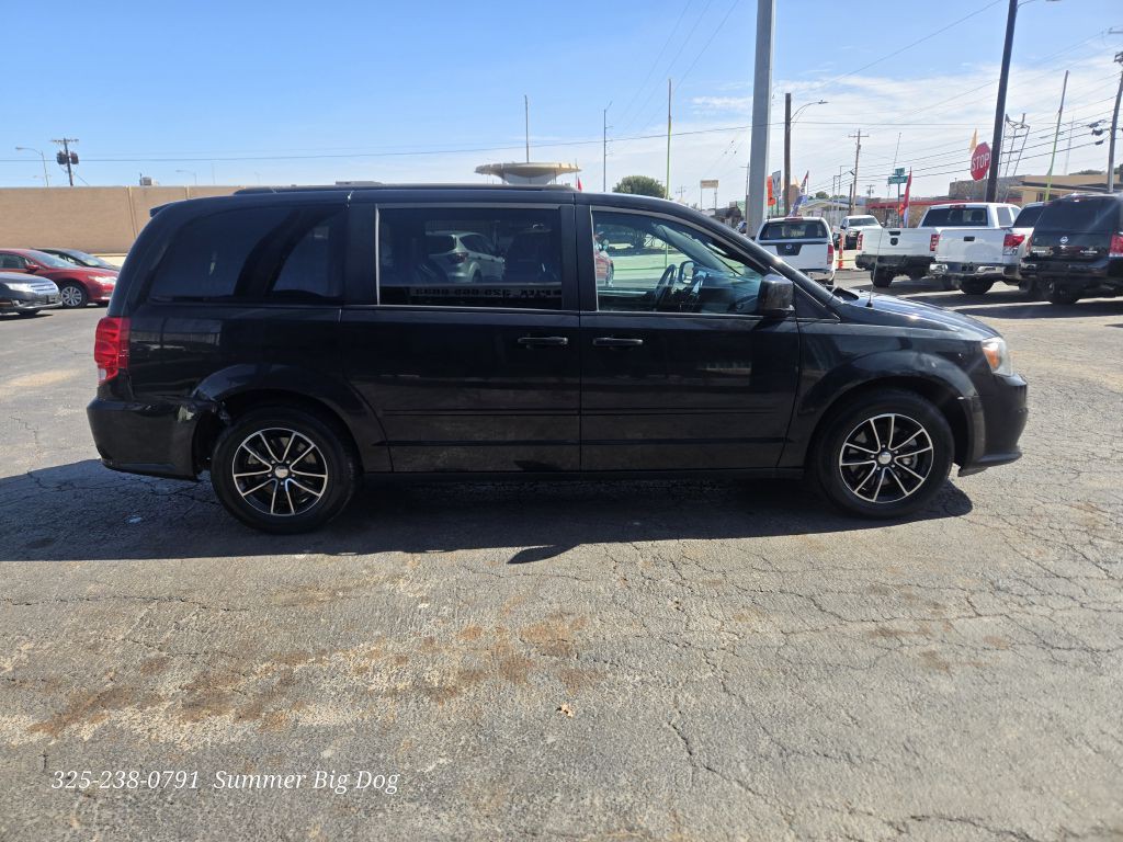 2017 Dodge Grand Caravan Image 5