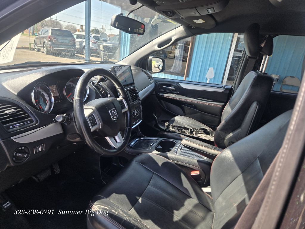 2017 Dodge Grand Caravan Image 8