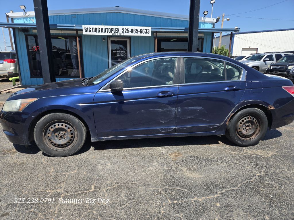 2010 Honda Accord Image 2