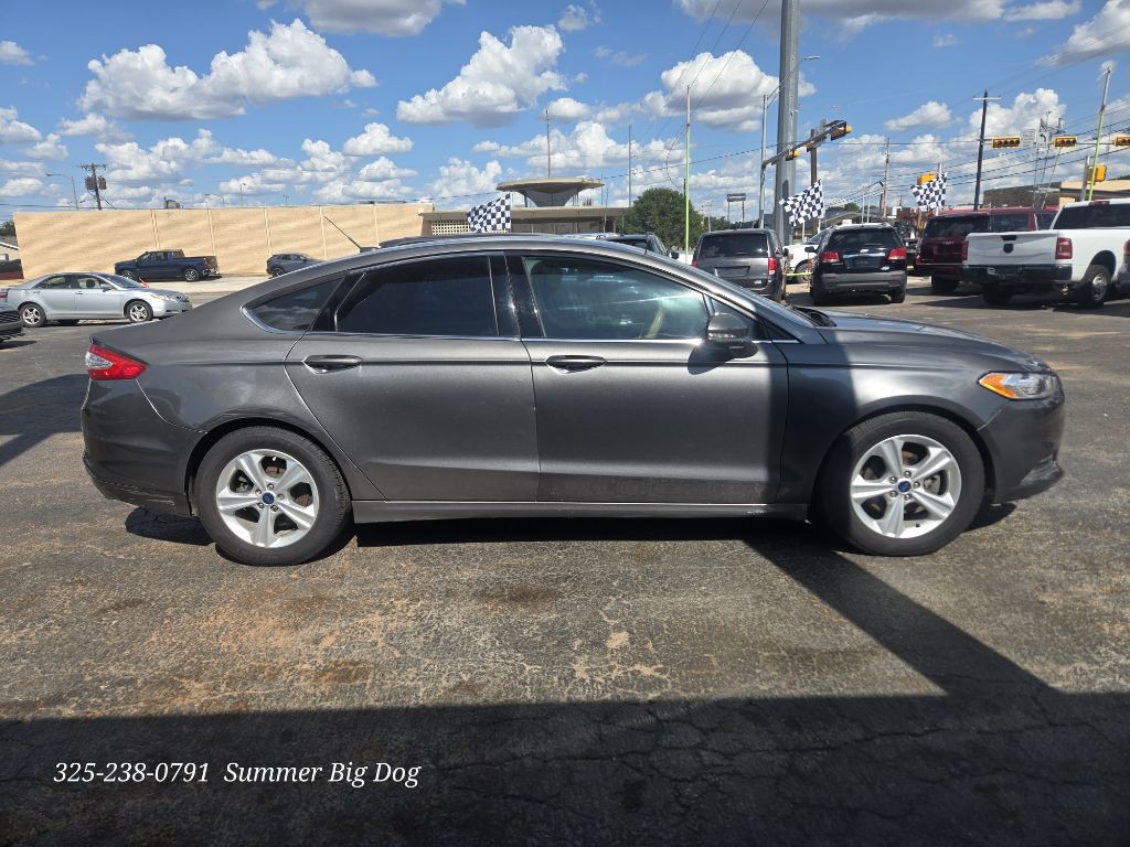 2014 Ford Fusion Image 4