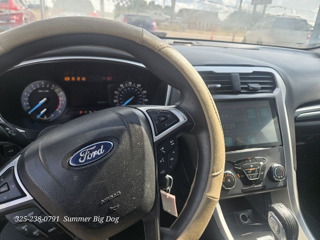 2014 Ford Fusion Image 9