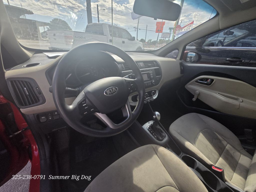 2015 Kia Rio Image 4