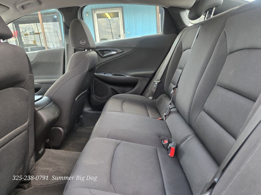 2019 Chevrolet Malibu Image 12