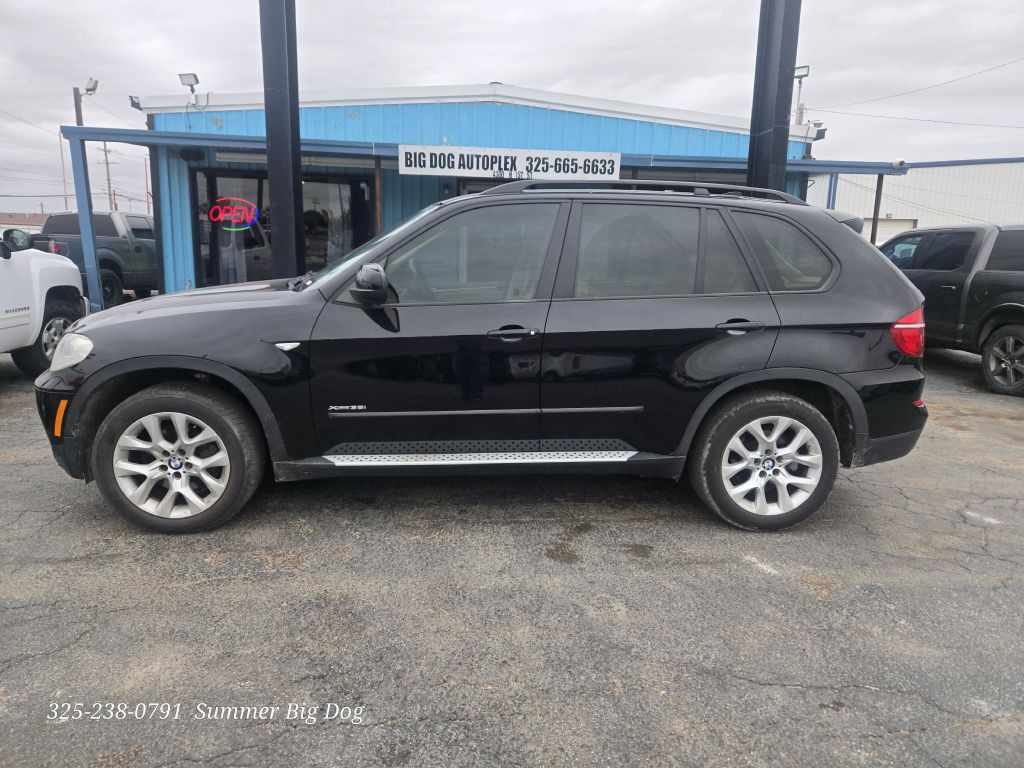2013 BMW X5 Image 2