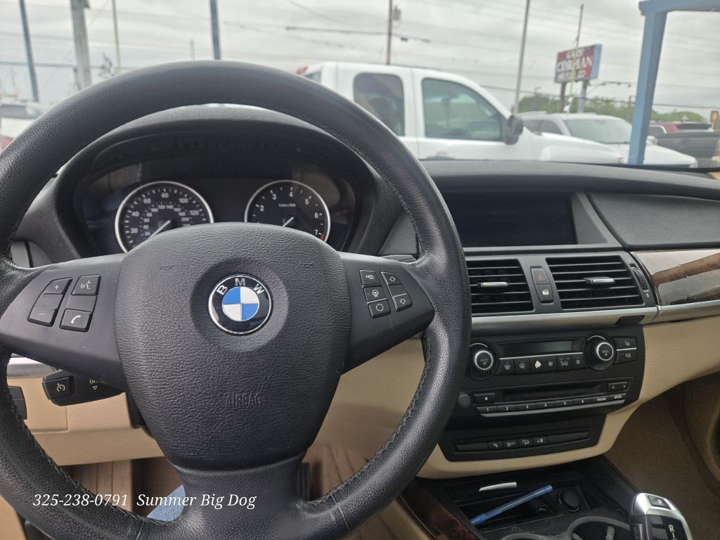 2013 BMW X5 Image 8