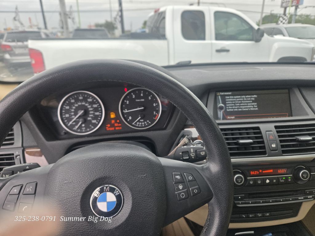 2013 BMW X5 Image 9