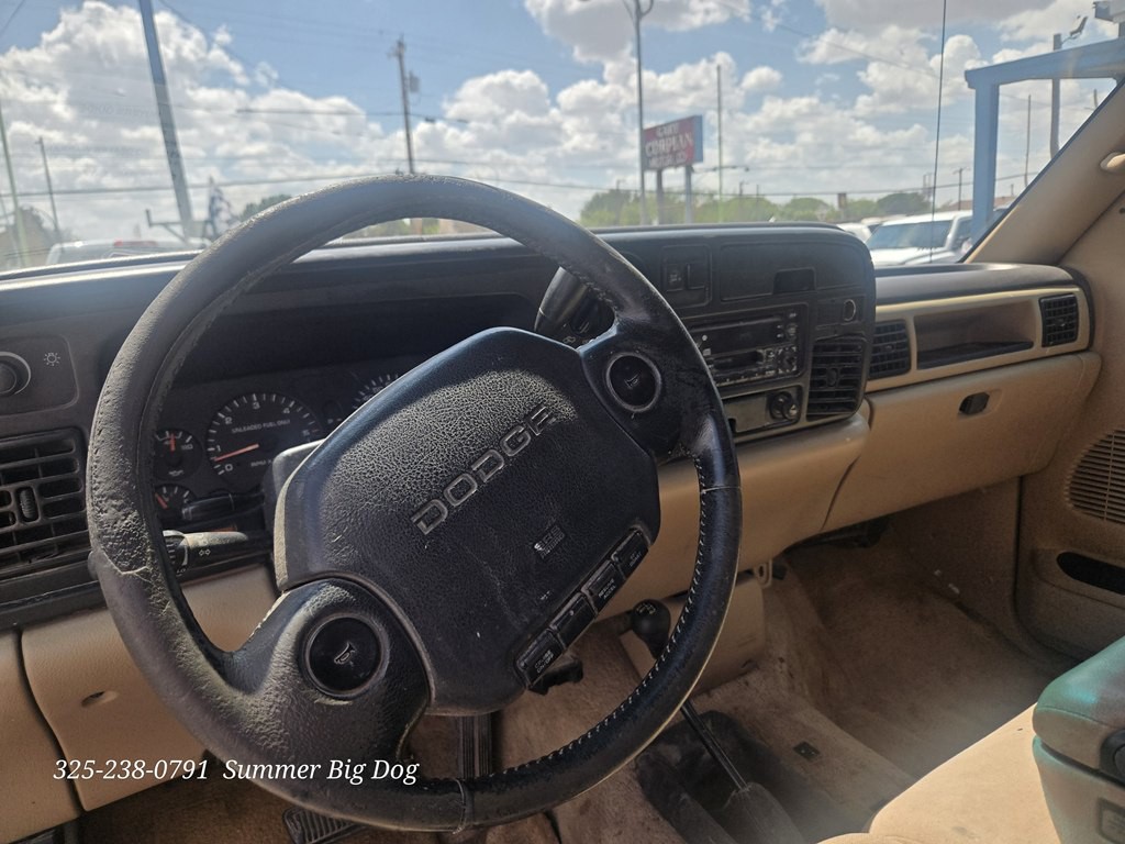 1997 Dodge Ram 2500 Image 9