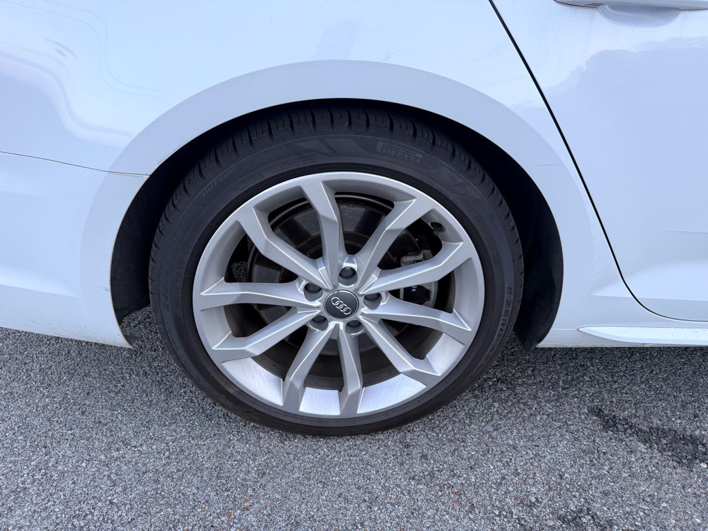 2019 Audi A4 Image 11