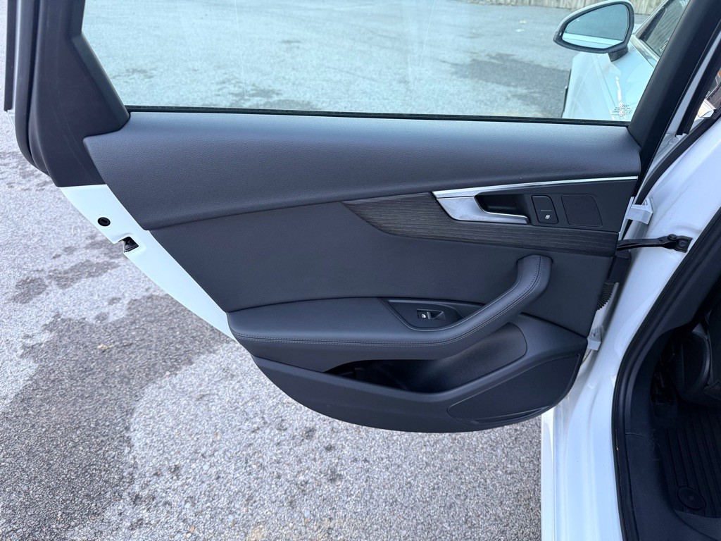 2019 Audi A4 Image 18