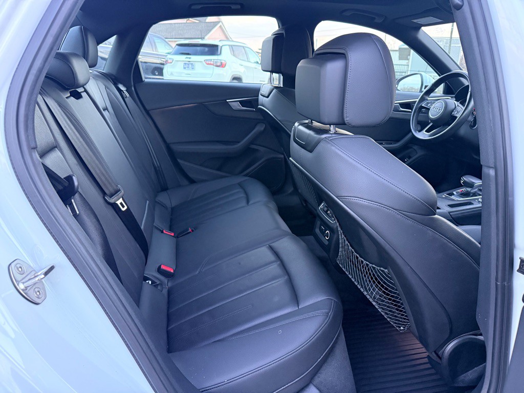 2019 Audi A4 Image 19