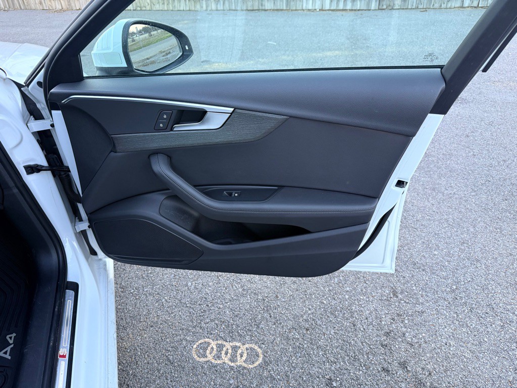 2019 Audi A4 Image 24