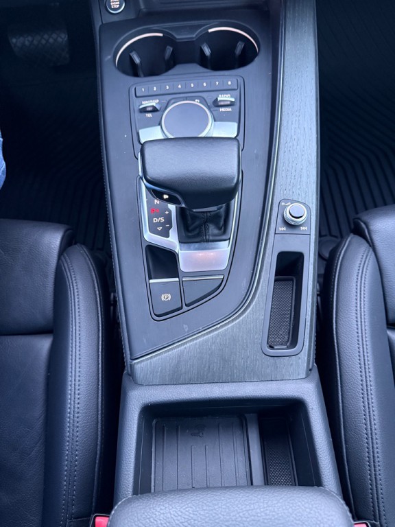 2019 Audi A4 Image 33