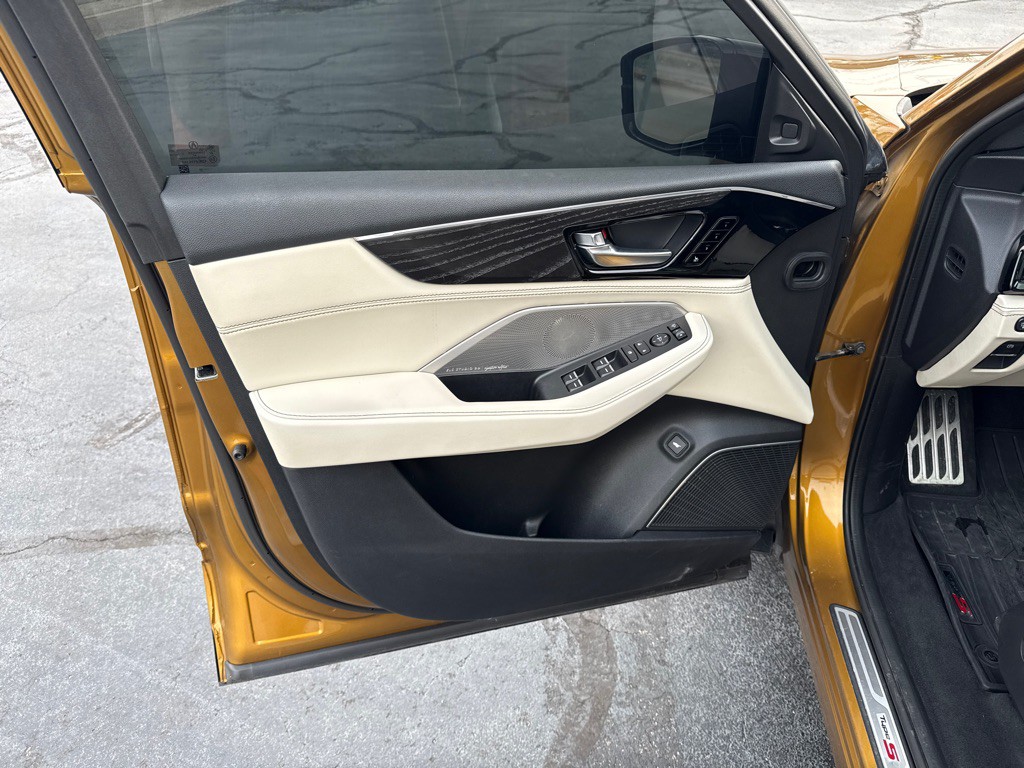 2022 Acura MDX Image 11