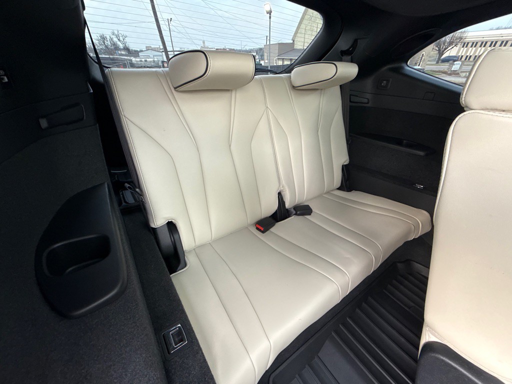 2022 Acura MDX Image 25