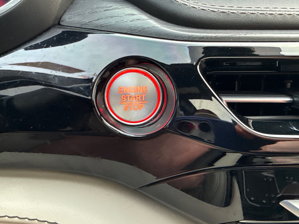 2022 Acura MDX Image 39