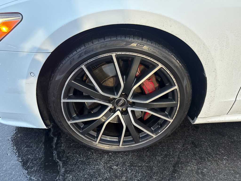 2021 Audi S7 Image 9