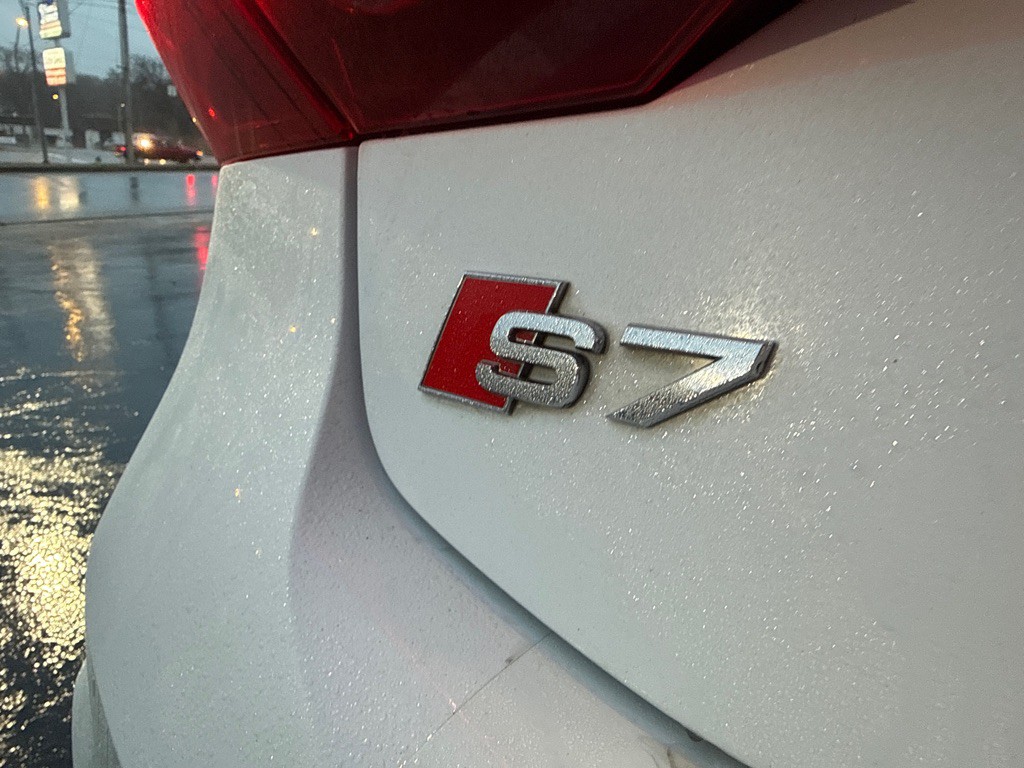 2021 Audi S7 Image 11