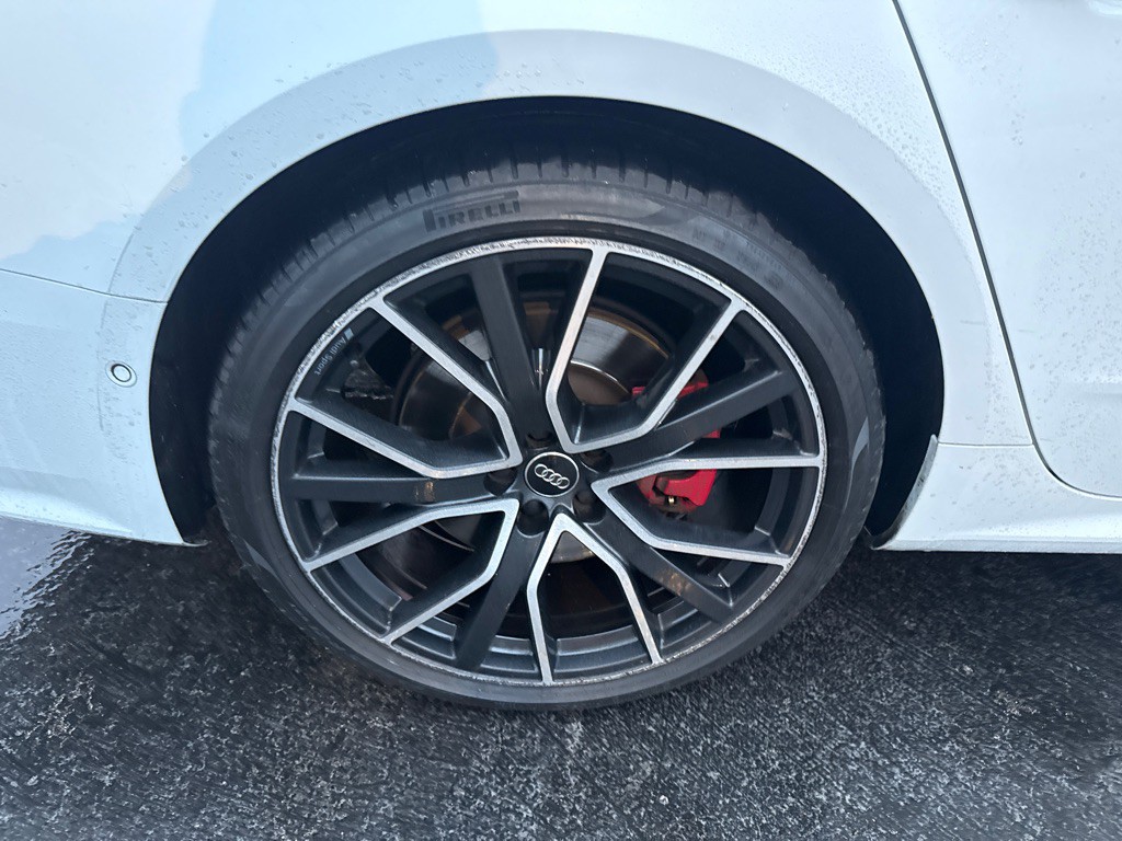 2021 Audi S7 Image 12