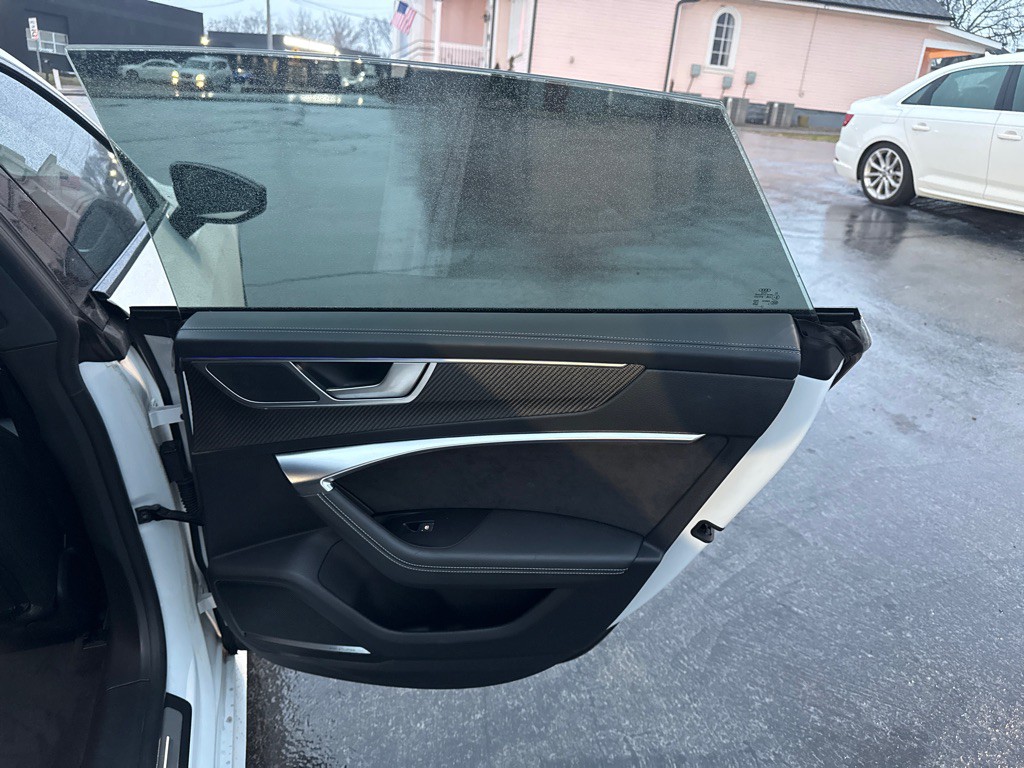 2021 Audi S7 Image 24