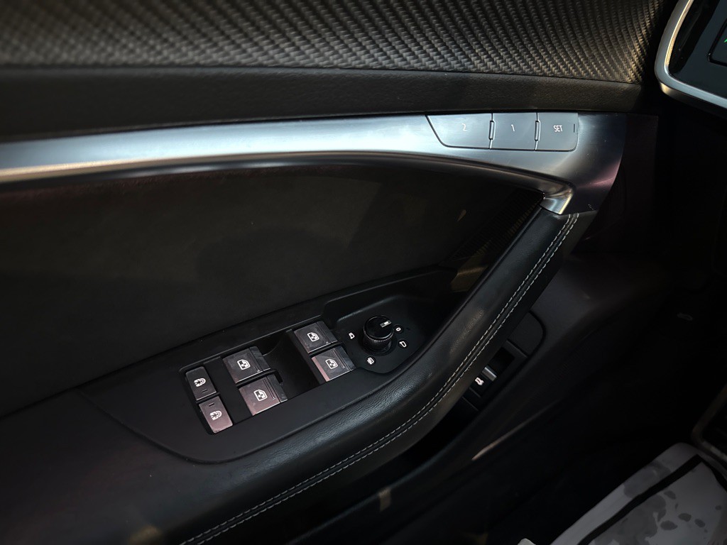 2021 Audi S7 Image 40