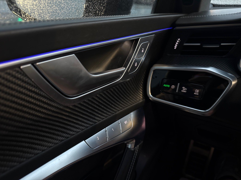 2021 Audi S7 Image 41