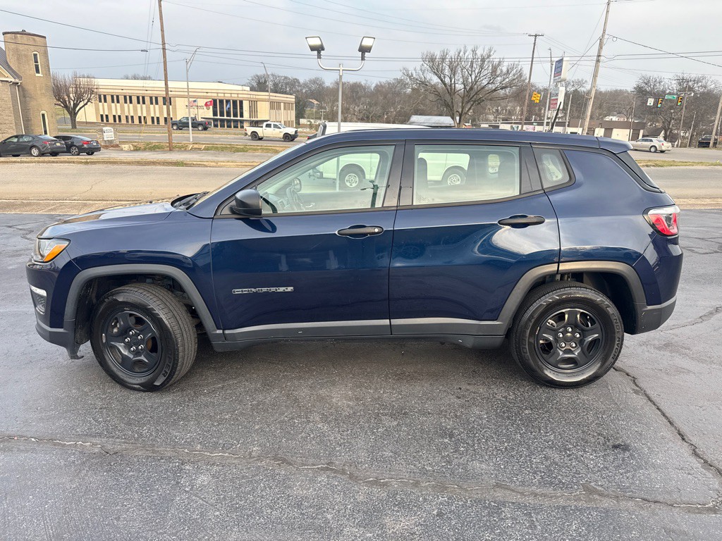 2018 Jeep Compass Image 2