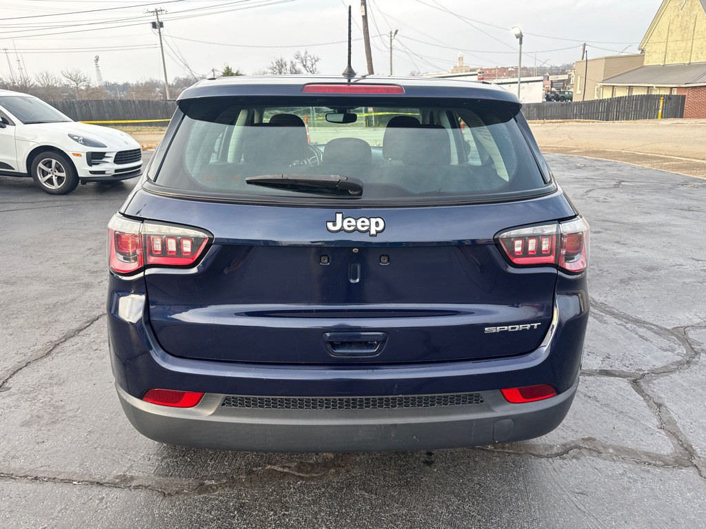 2018 Jeep Compass Image 4