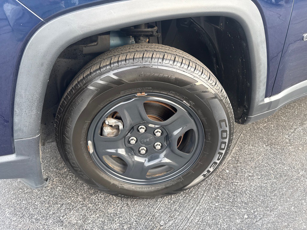 2018 Jeep Compass Image 9