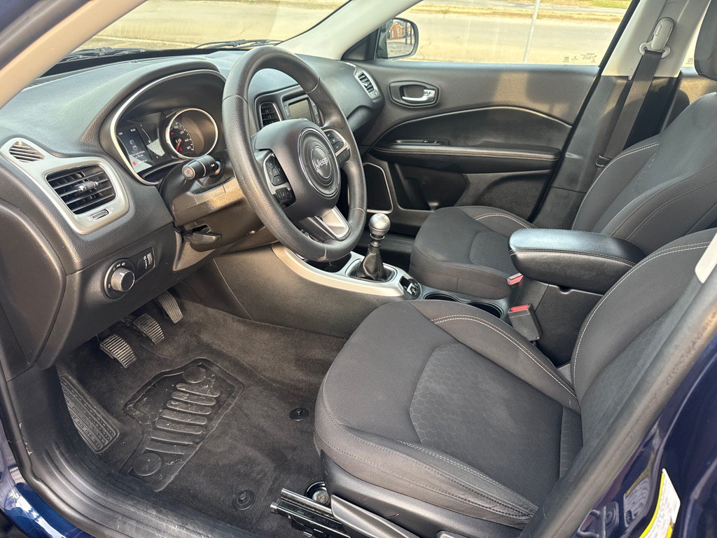 2018 Jeep Compass Image 13