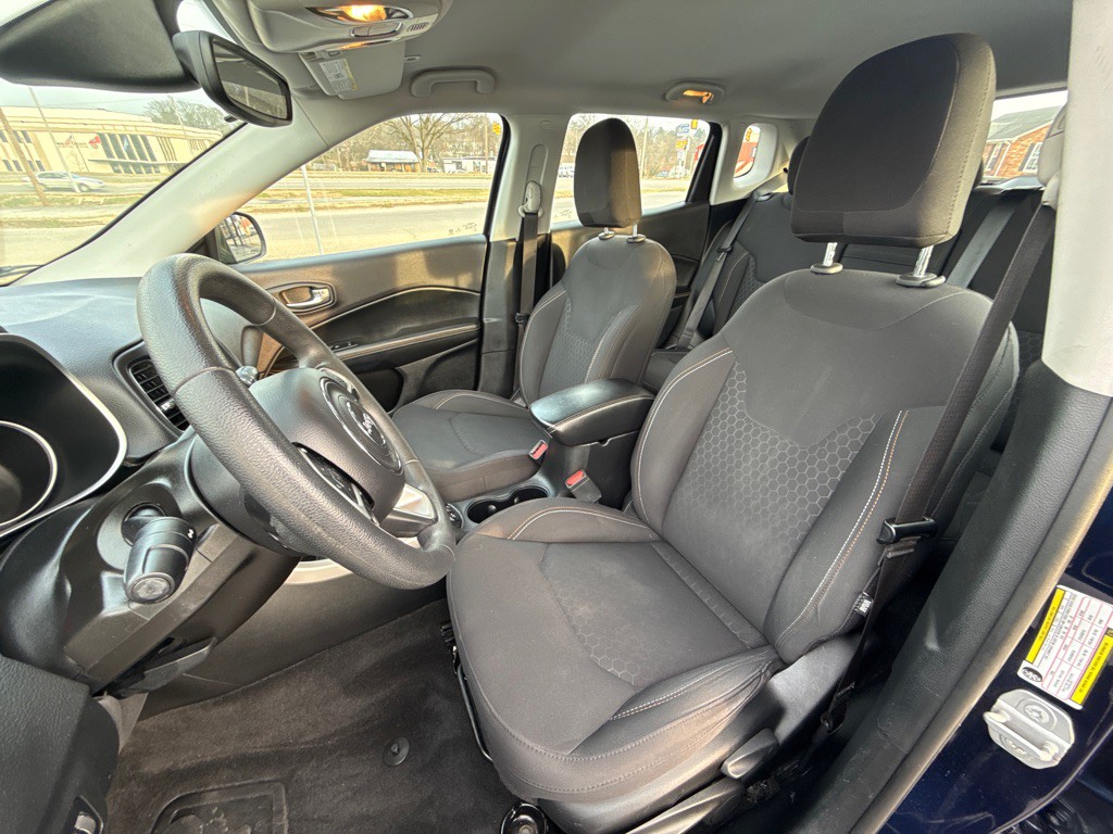 2018 Jeep Compass Image 14