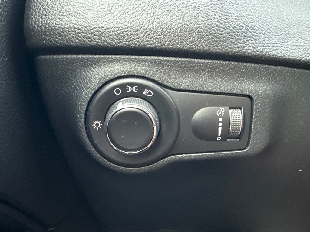 2018 Jeep Compass Image 35