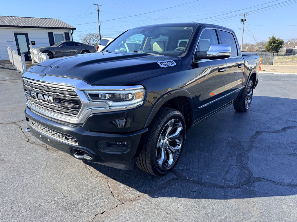 2019 RAM 1500 Image 1