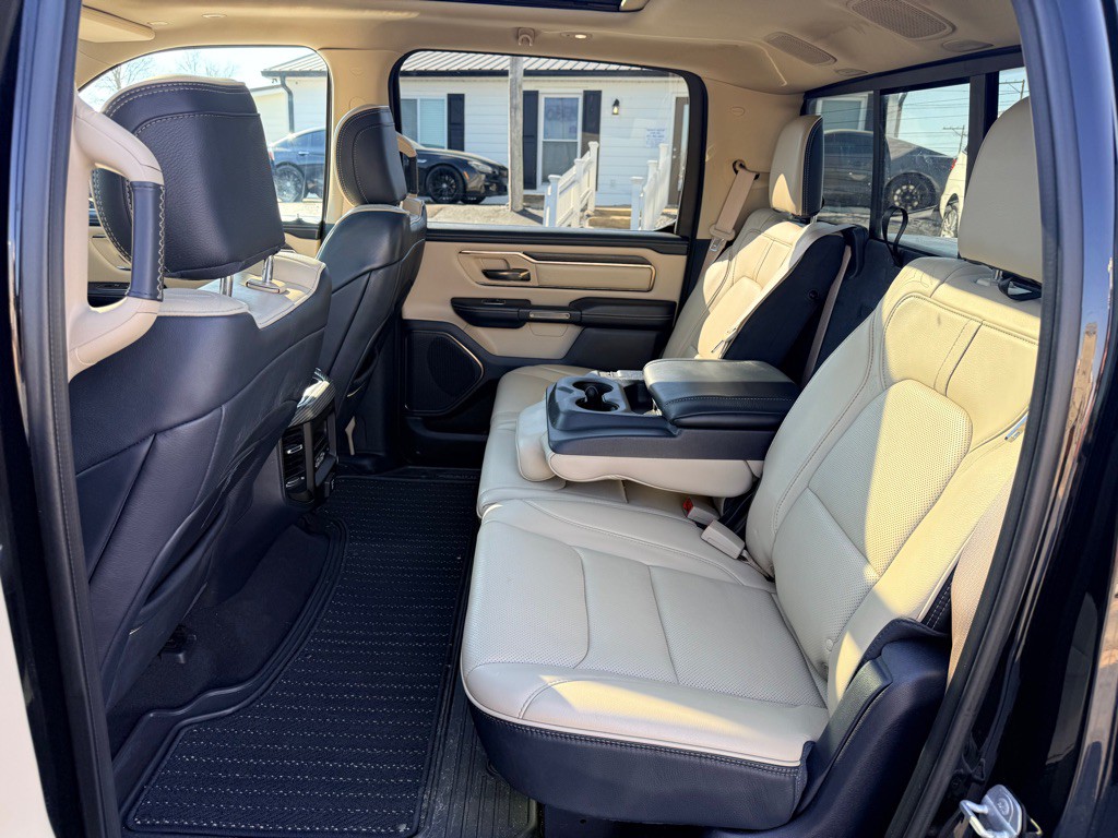 2019 RAM 1500 Image 17