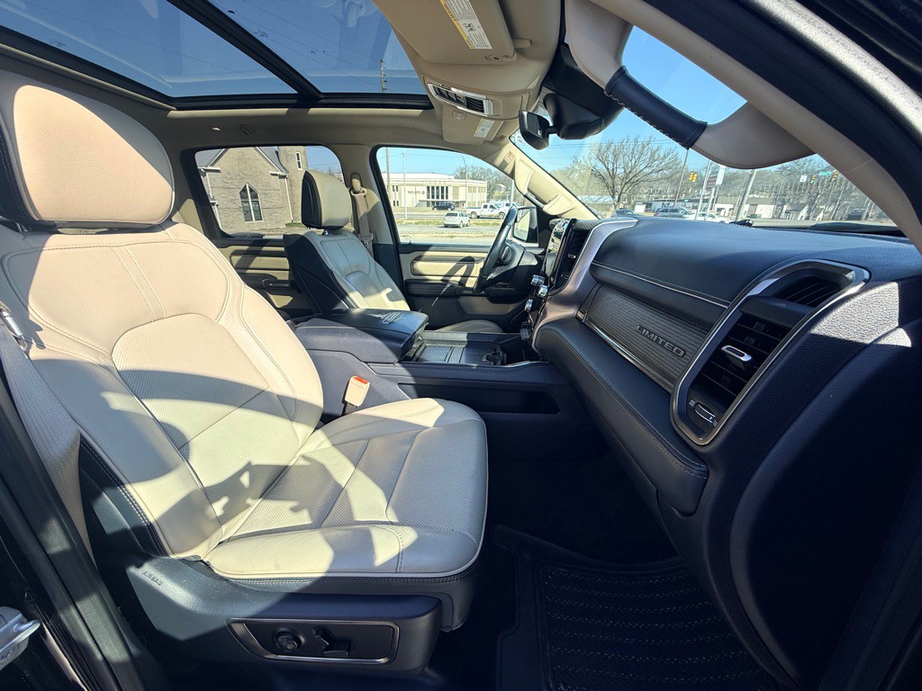 2019 RAM 1500 Image 25