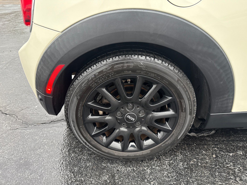2019 MINI Cooper Image 11