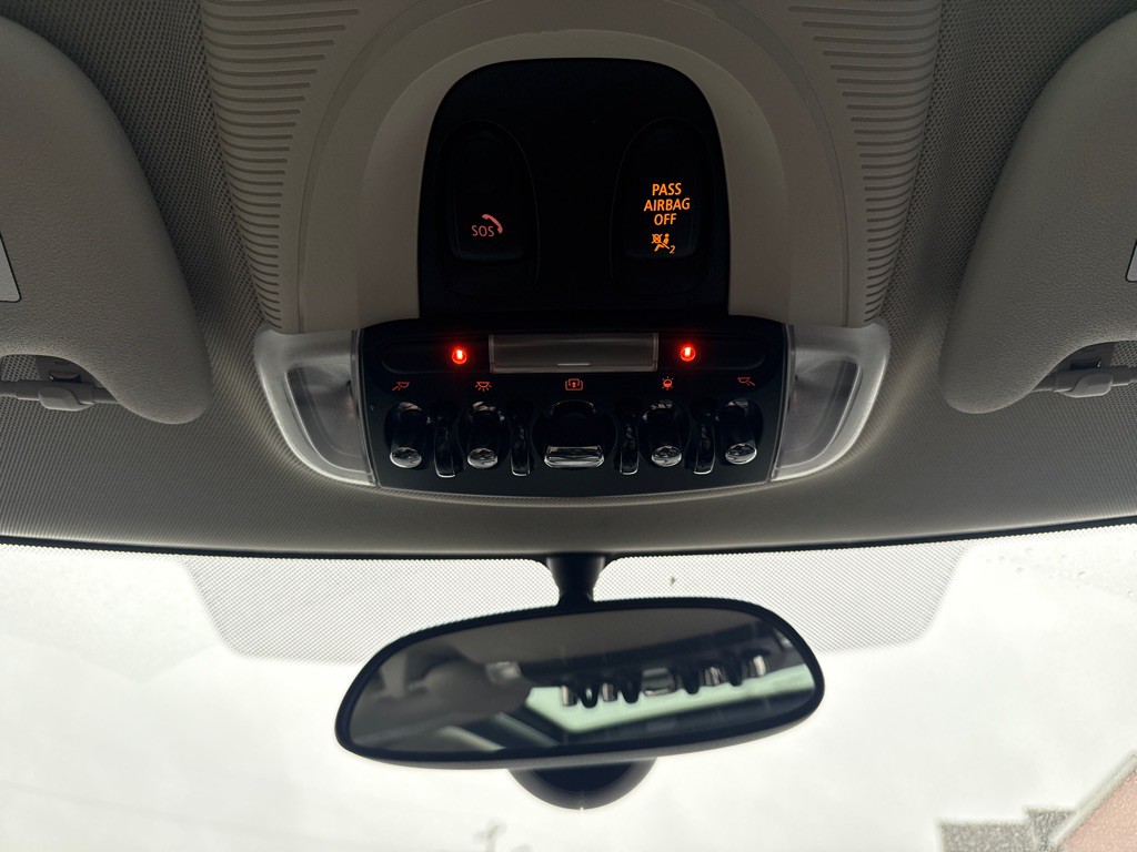 2019 MINI Cooper Image 33