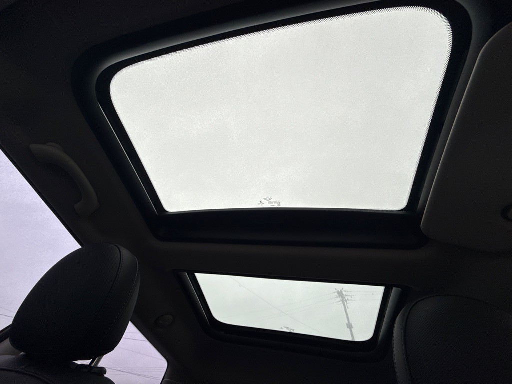 2019 MINI Cooper Image 34