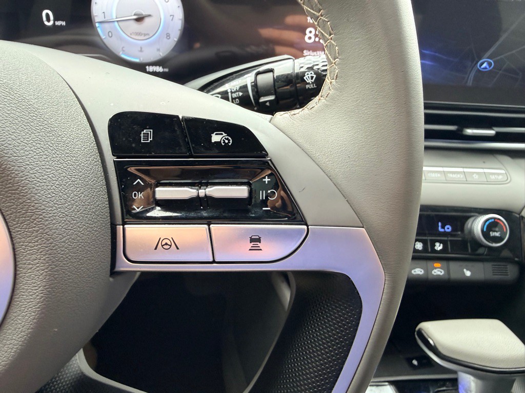 2024 Hyundai Elantra Image 29