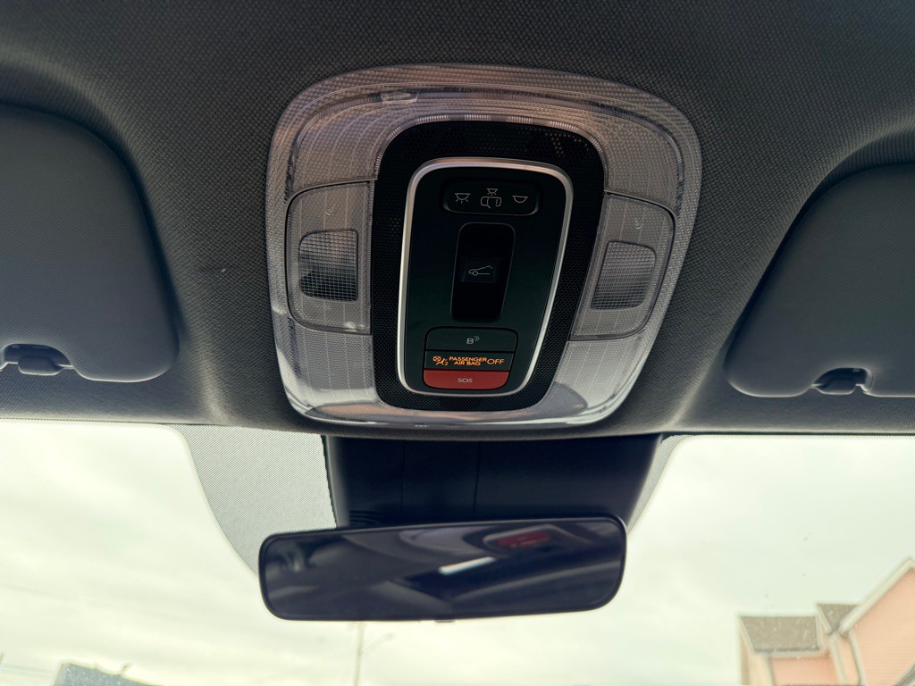 2024 Hyundai Elantra Image 39