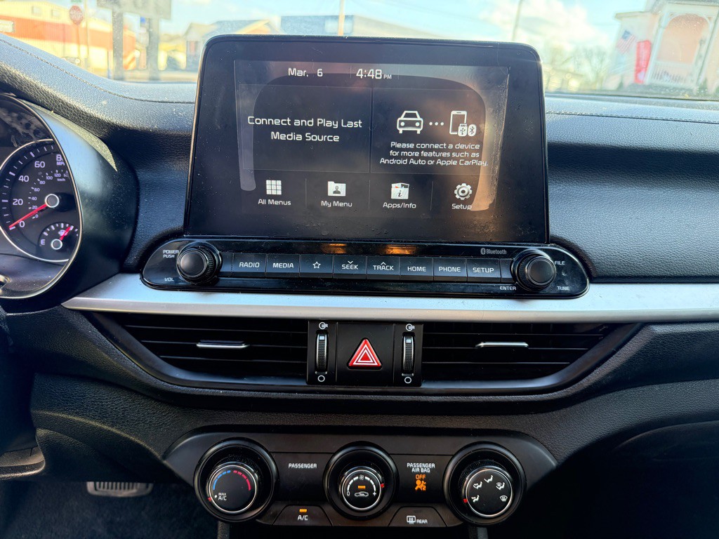 2020 Kia Forte Image 26