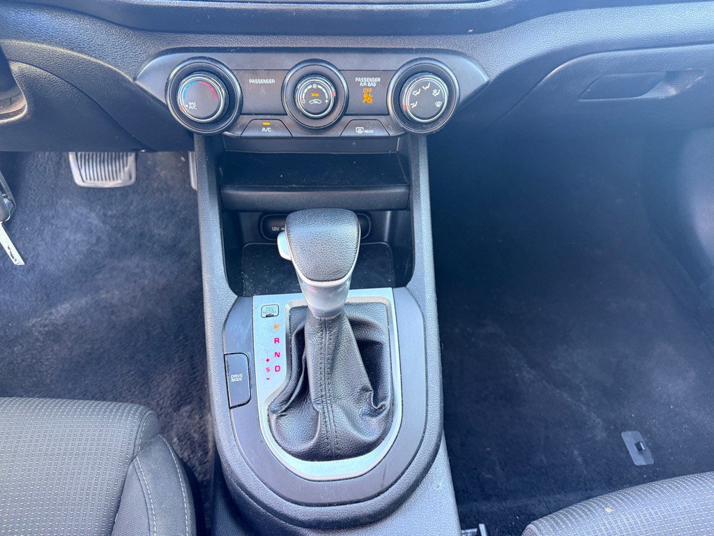 2020 Kia Forte Image 28