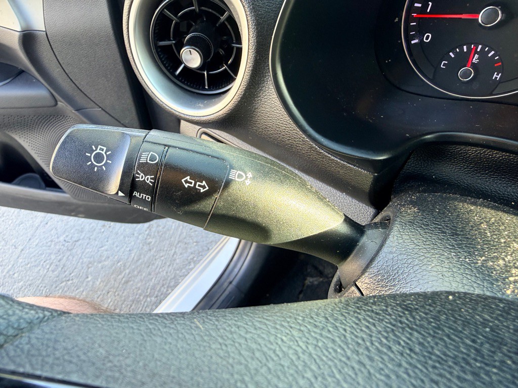 2020 Kia Forte Image 33